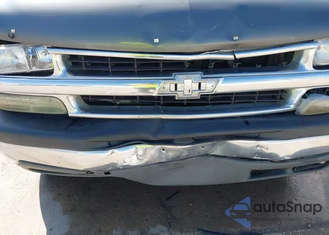 2001 Chevrolet Tahoe Ls z USA, uszkodzony, nr VIN 1GNEC13T91R217060